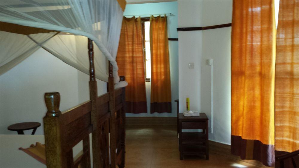 Baobab Beach Resort Нунгви Екстериор снимка